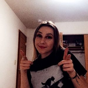 Meet your Posher, Hunter